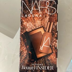 NARS Laguna bronzing powder and lipstick